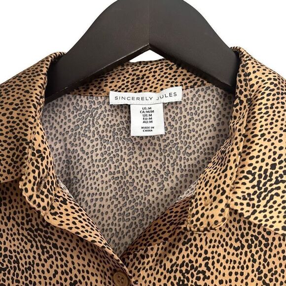 Sincerely Jules button down top size M - Picture 4 of 8